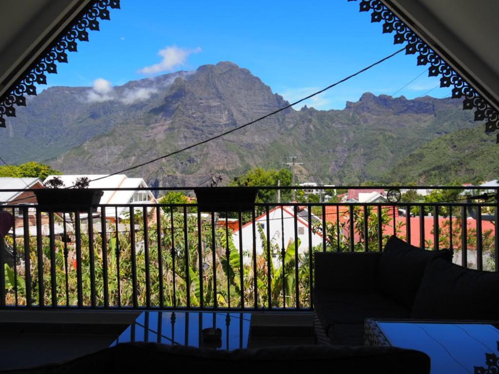 La Josette - Appartement Avec Jardin Privatif Cilaos Esterno foto
